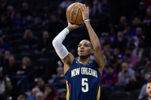 开云体育APP下载-即将健康归来！德章泰-穆雷晒近日训练视频 此前遭遇跟腱撕裂