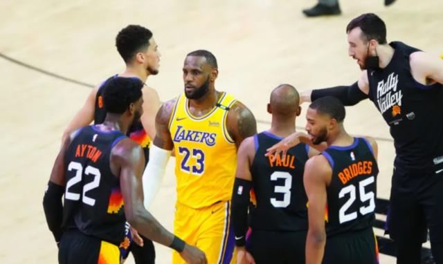 kaiyun-季后赛生死战来临 詹姆斯能否再演“死亡之瞳”？